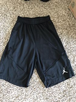 Jordan shorts size medium