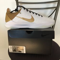 NEW Nike Kobe 5 Protro Big Stage/Parade 