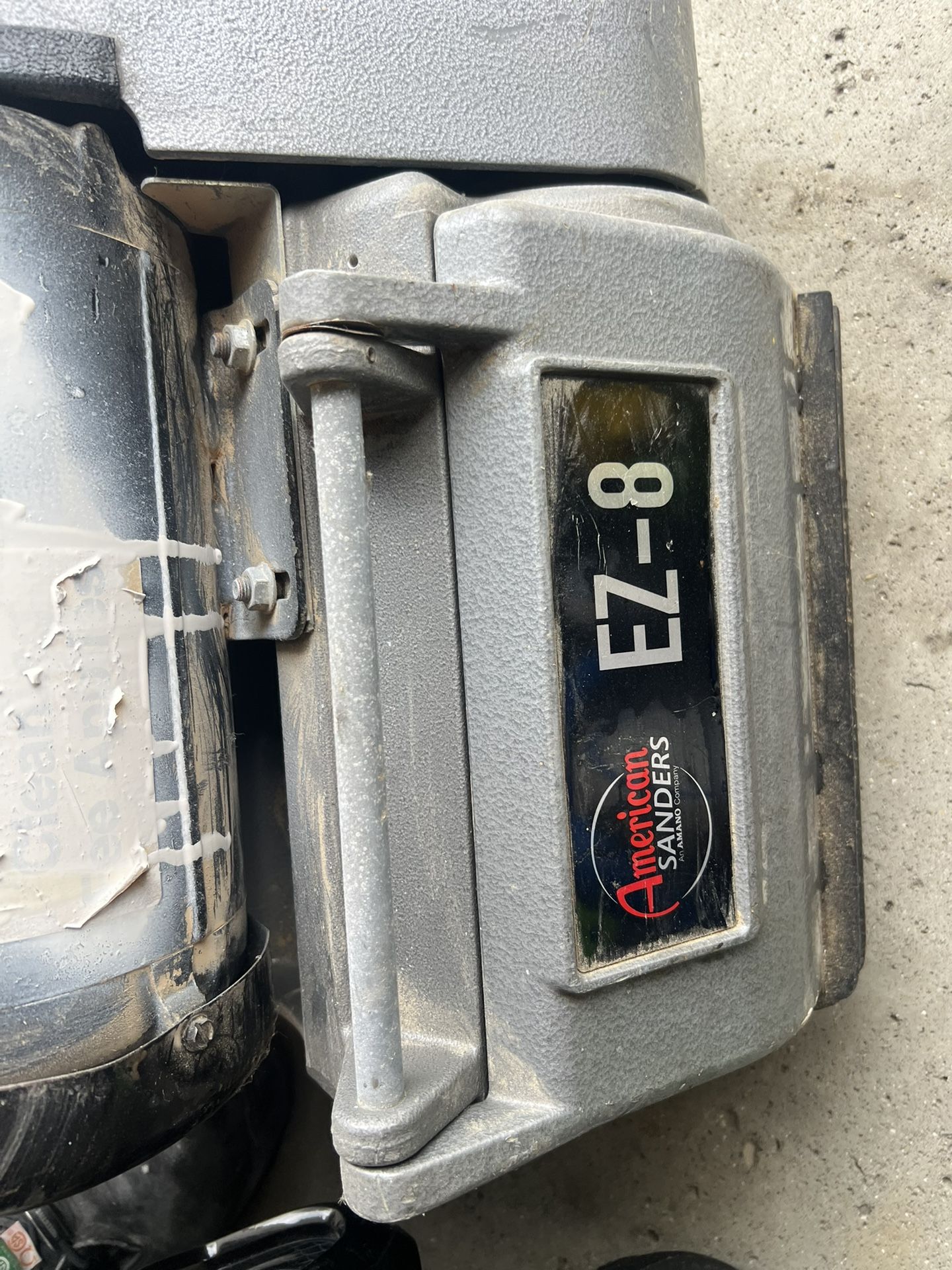 American Sanders EZ-8