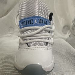 Nike  Toddler Size AJ Legend