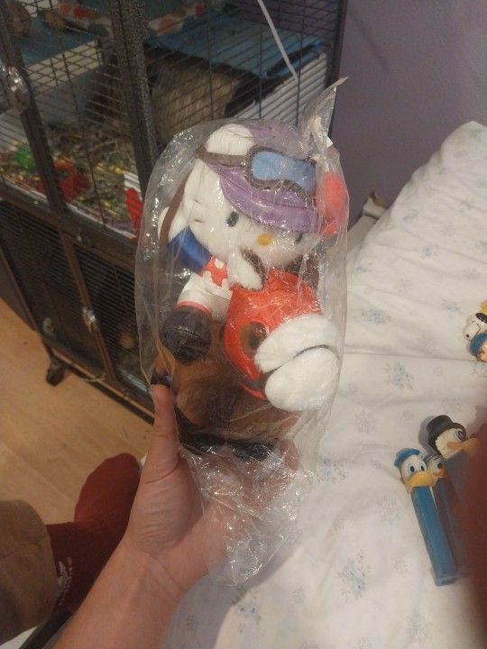 Mini Hello Kitty Horse Limited Edition.