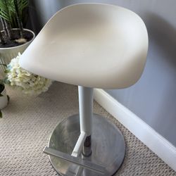 IKEA JANINGE Bar stool, white, 29 7/8"