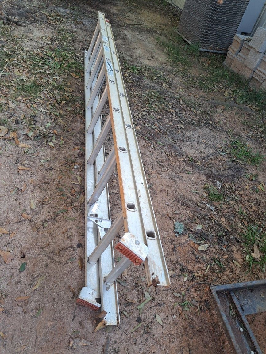16 Ft Ladder Aluminum Extended , Escalera De Aluminio Extendible