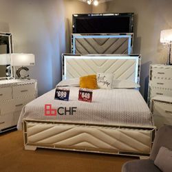 4 Pc Led Queen Or King Size Bedroom Set 