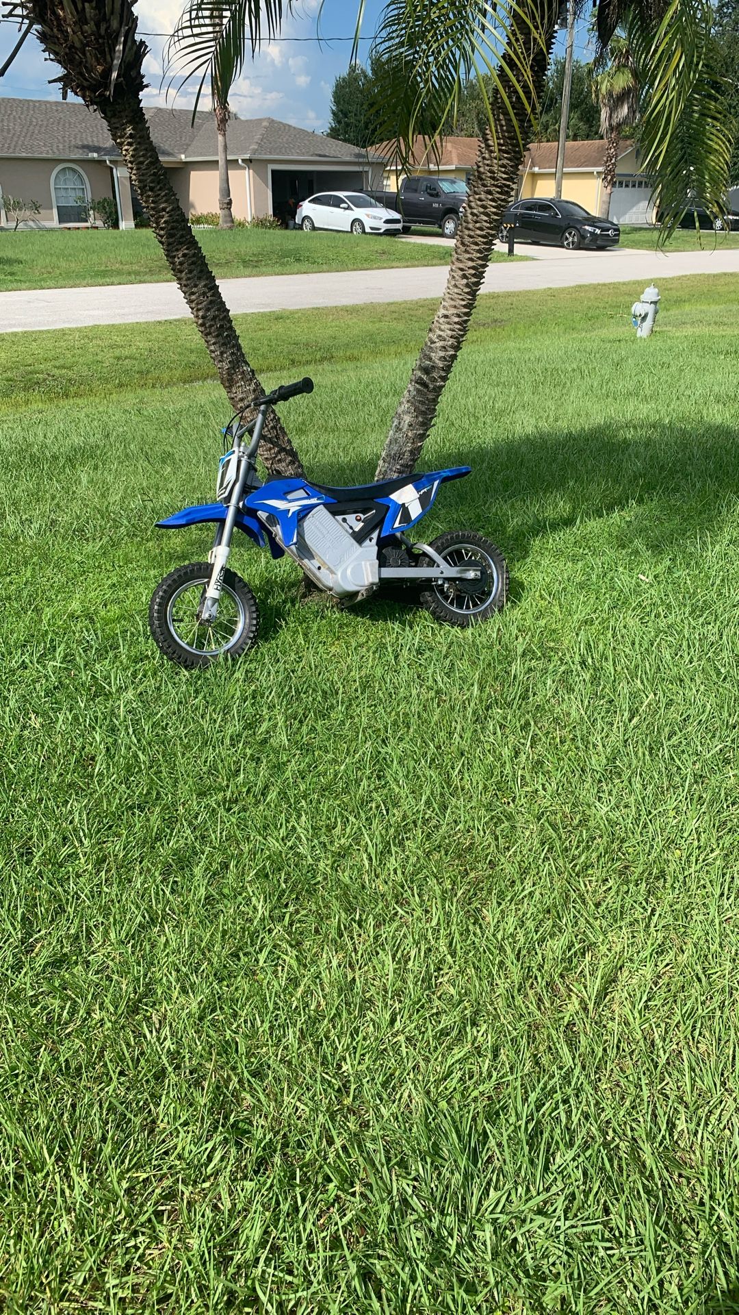 Electric dirtbike