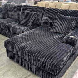 SUPER BLACK BRAND NEW CORDUROY SECTIONAL SAME DAY DELIVERY 