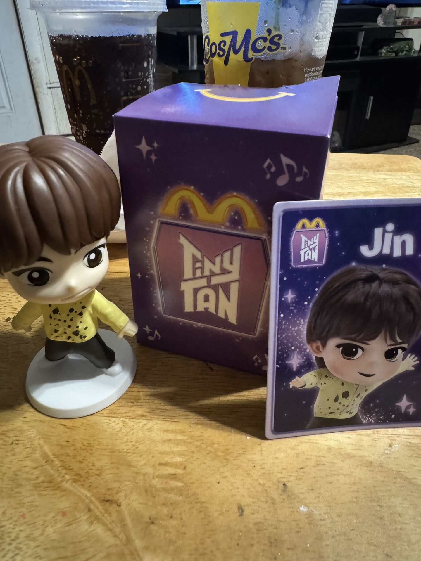 Tiny Tan (Jin) -bts