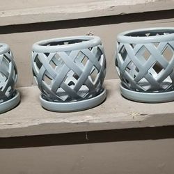 3 Plant Pots
