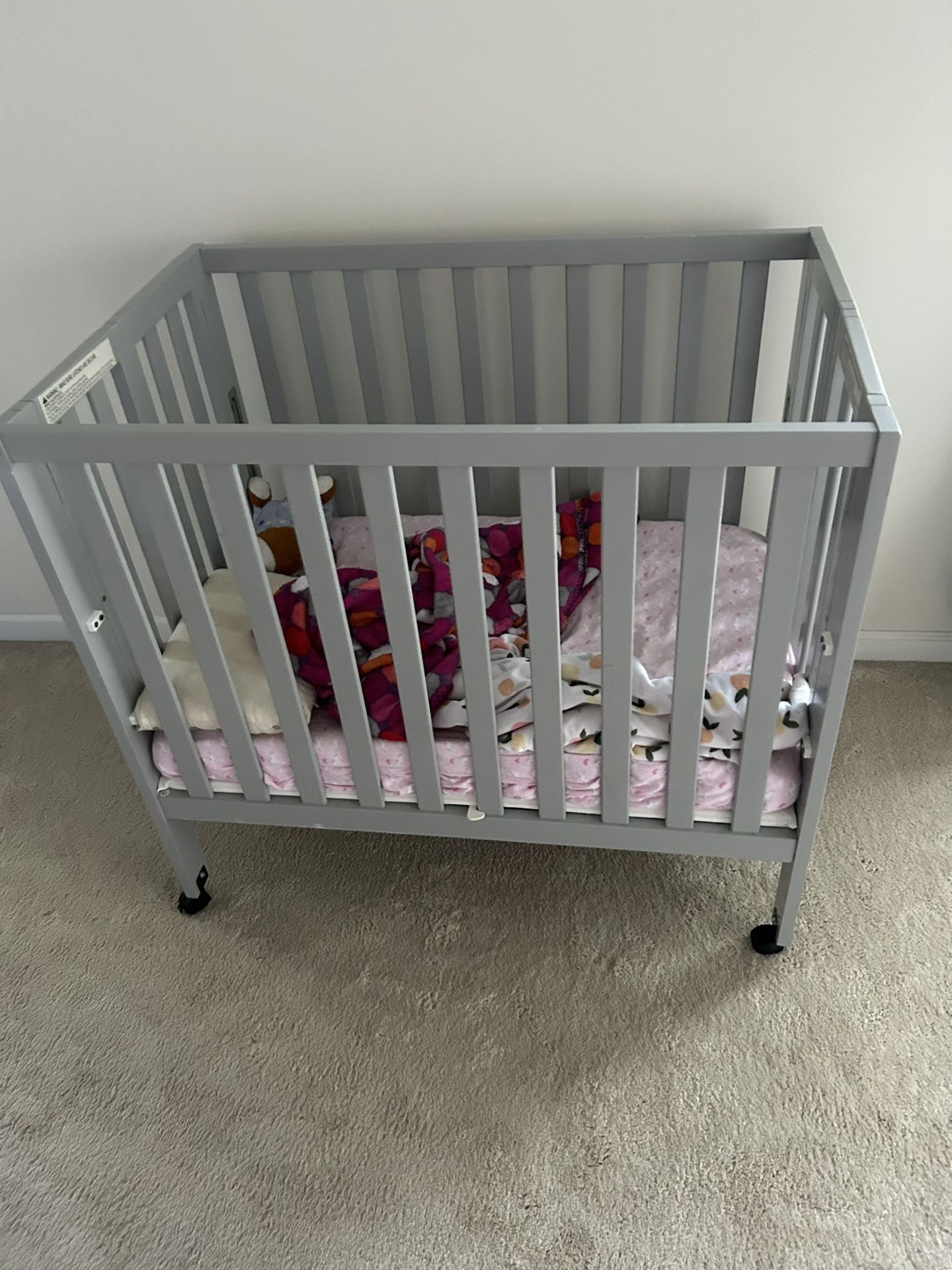 Foldable Crib