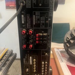 200 Watt Yamaha Receiver 