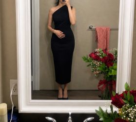 One shoulder dress