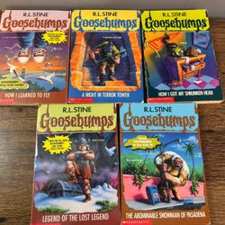 Vintage Goosebumps Books Lot – R.L. Stine – 90s Originals (5 Books)