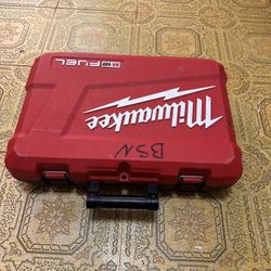 Milwaukee Case