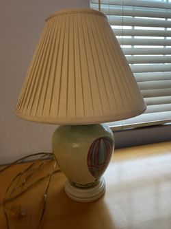 Table Lamp With Hot Air Balloon Design