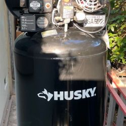 Husky
60 Gal. 3.7 HP 1-Phase 175 PSI Oil Lubed Belt Drive Stationary Electric Air Compressor STORE PRICE 899$