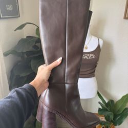 Dolce Vita Brown Boots 