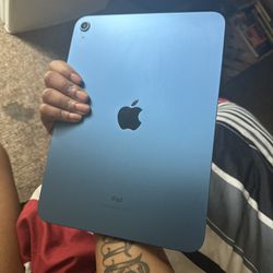 iPad 10th GEN (blue) 256GB
