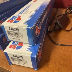 Brand New Set Of Front Shocks 1998 Jeep Grand Cherokee 