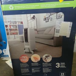 DeLonghi
Dragon 1500-Watt Radiant Tower Indoor Electric Space Heater with Thermostat