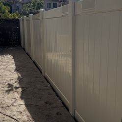 Vinyl Fence 