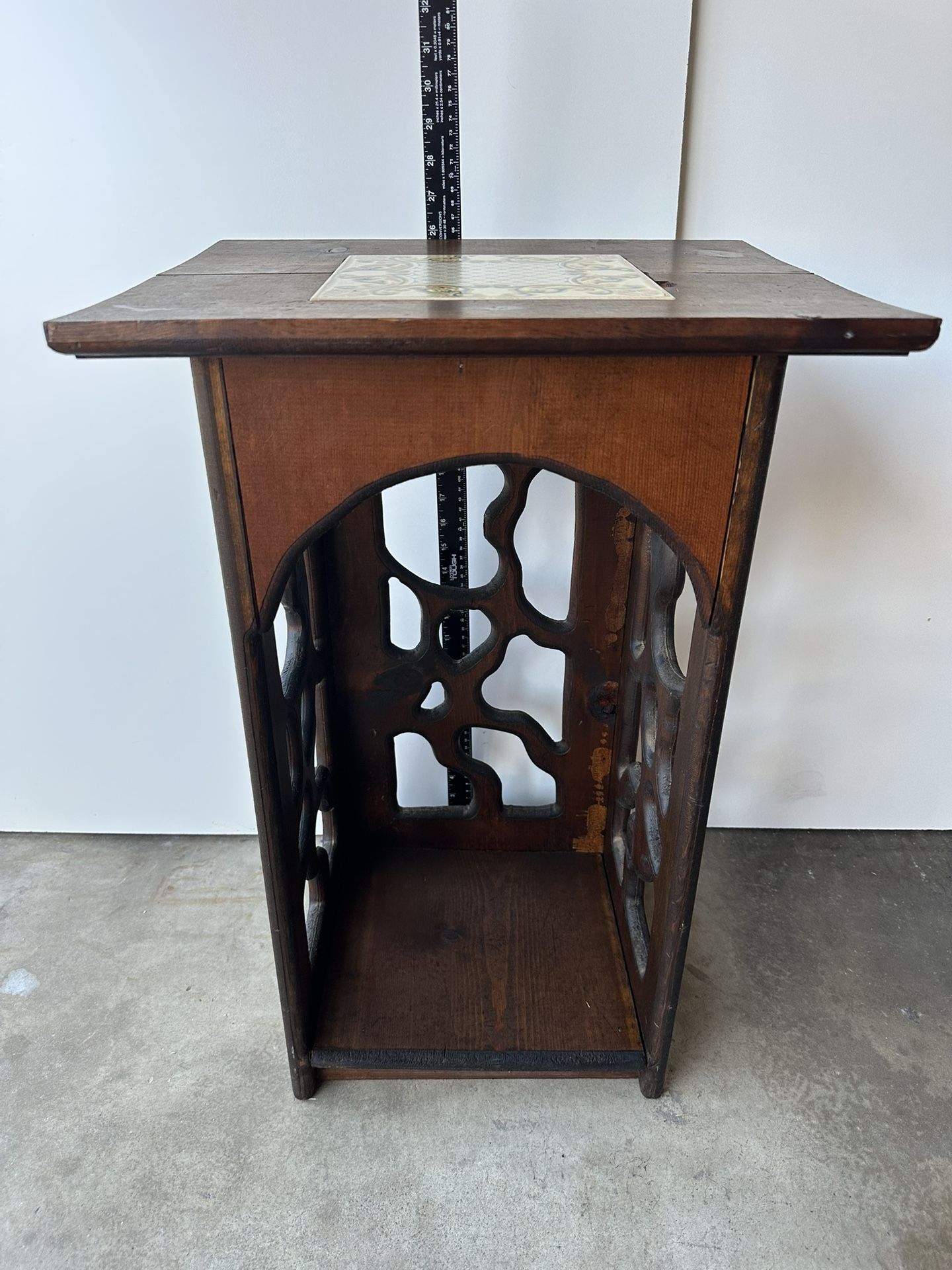 Vintage Funky Carved End Table With Inlaid Tile Top