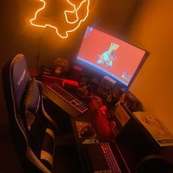 MSI Gaming Laptop For Sale $600 but will take $350 from whoever buys it today. 