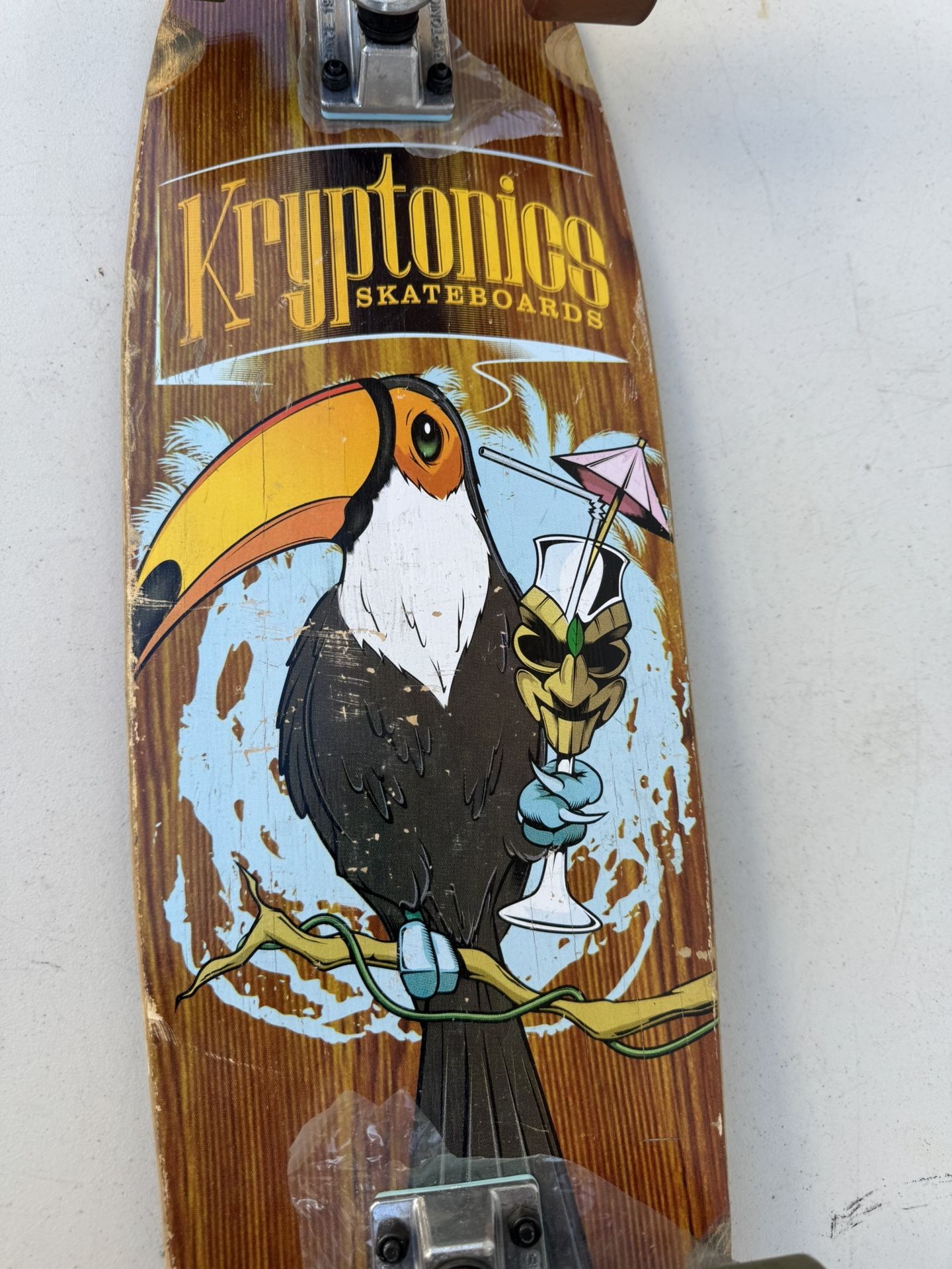 Kryptonics Skateboard - Tropical Parrot Longboard 30" Kryptonics