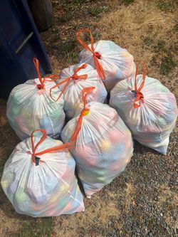 6 bags of ballpit balls! Good condition!