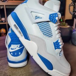 JORDAN 4 RETRO 'MILITARY BLUE' (2024)