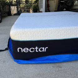 🔥Nectar Premier Hybrid King Mattress, Like New, Perfect Condition w/huge discount!🔥