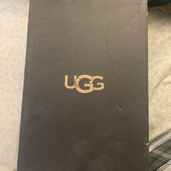 Ugg Shoes 