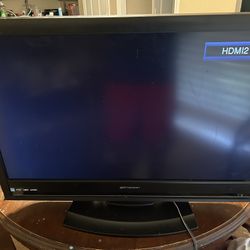 Emerson 32” TV