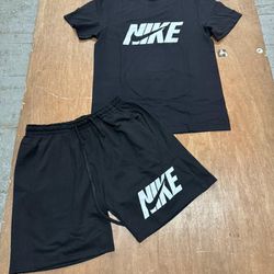 Nike Shorts Set