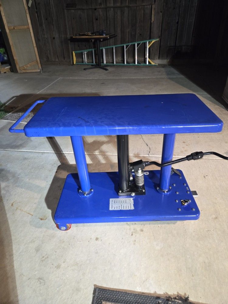 Work HYDRAULIC LIFT TABLE