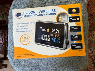 Color, wireless, atomic weather station
