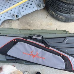 Gun Cases Bundle Of 4: Evolution, Redhead, Gun Guard