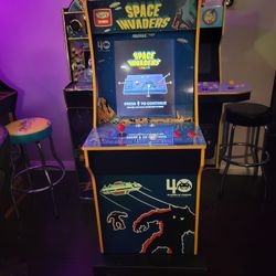 Arcade1Up Space Invaders  40th Anniversary Edition