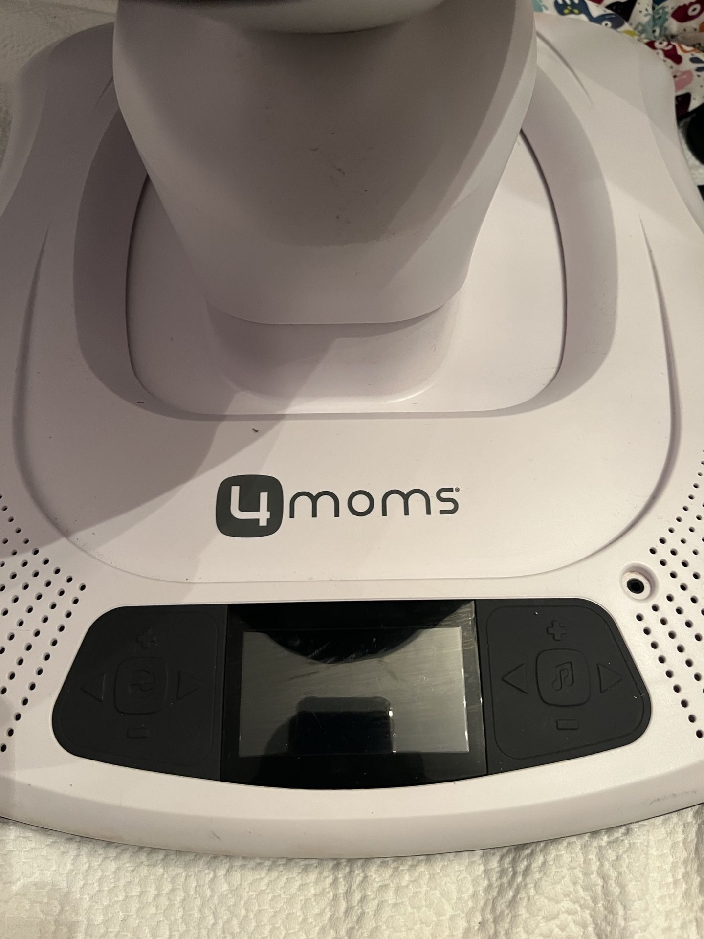 4moms MamaRoo 4 Multi-Motion B aby Swing model By