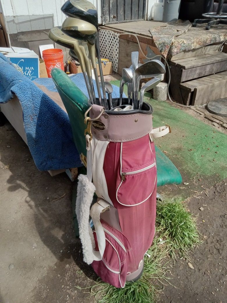 Golf Clubs 