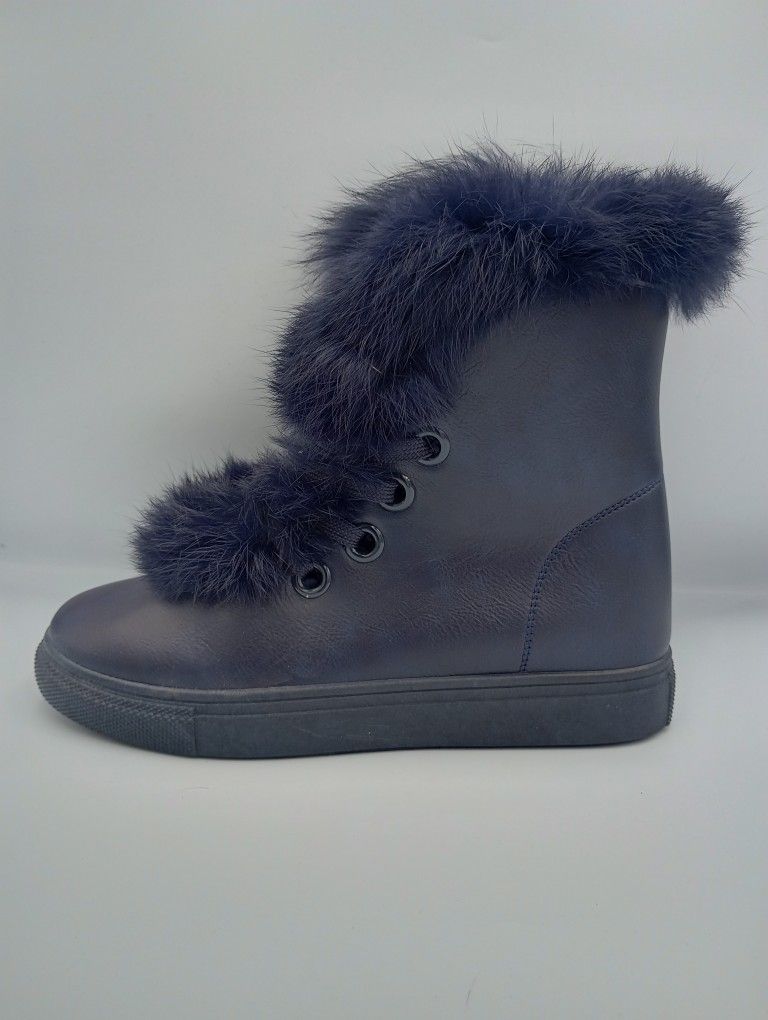 Woman's Sneaka Fur Boots