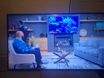 Vizio Smart TV 70 inches
