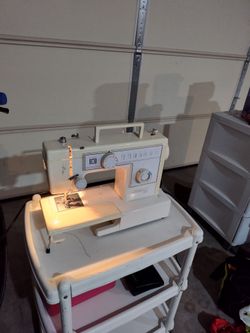 Sewing machine with cart and sewing box