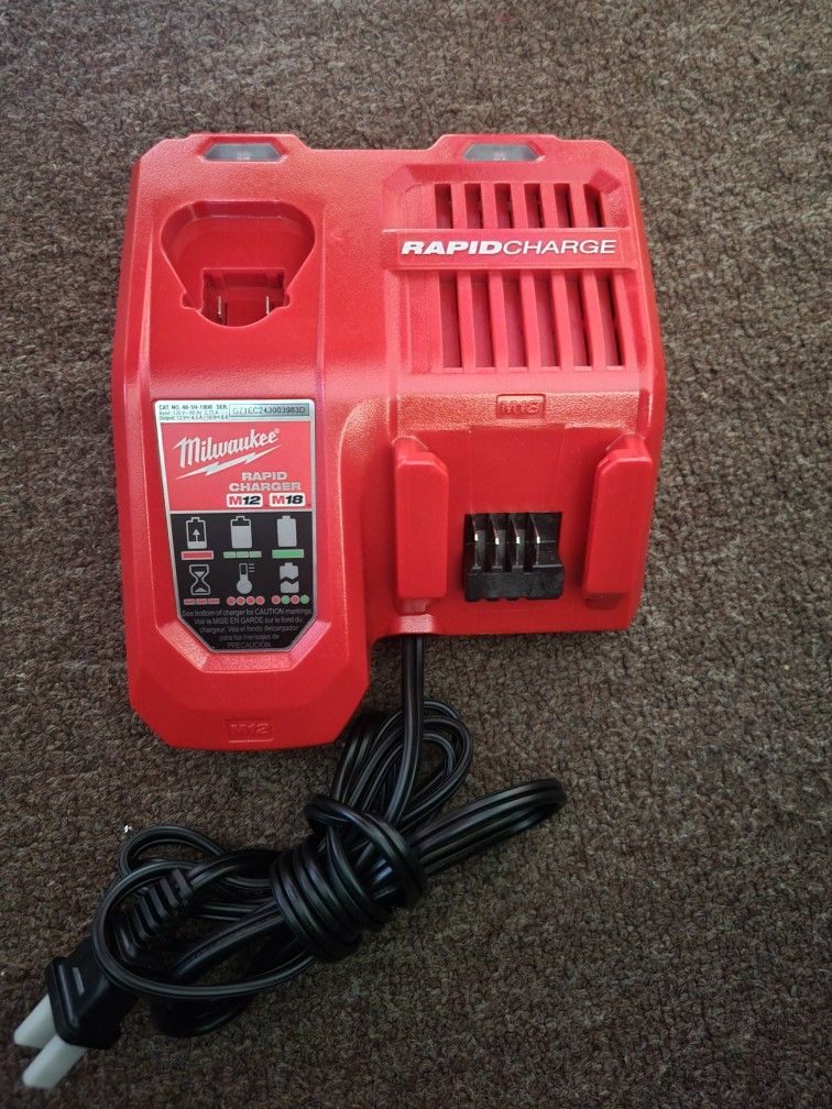 Milwaukee Double  Rapid Charger New