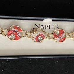 Napier Bracelet