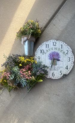 Wall Clock Lavender 