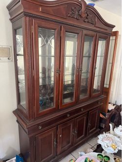 China cabinet