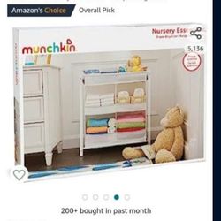 Munchkin Nursery Essential Organizer 