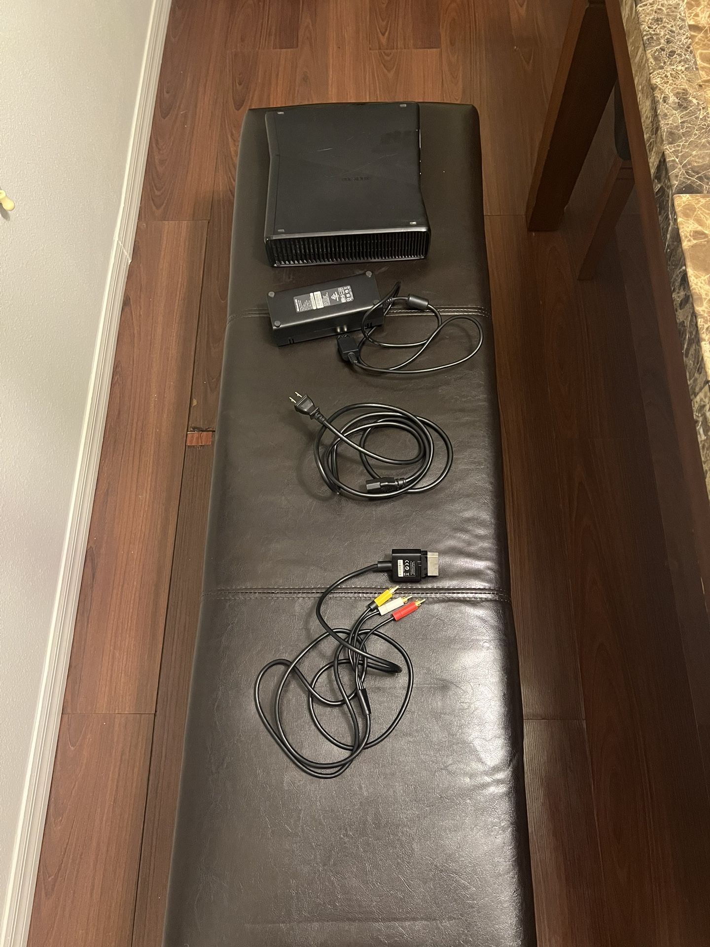 Xbox 360 w All Cords Xbox360 Black