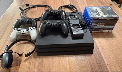 Gamers set up PS4