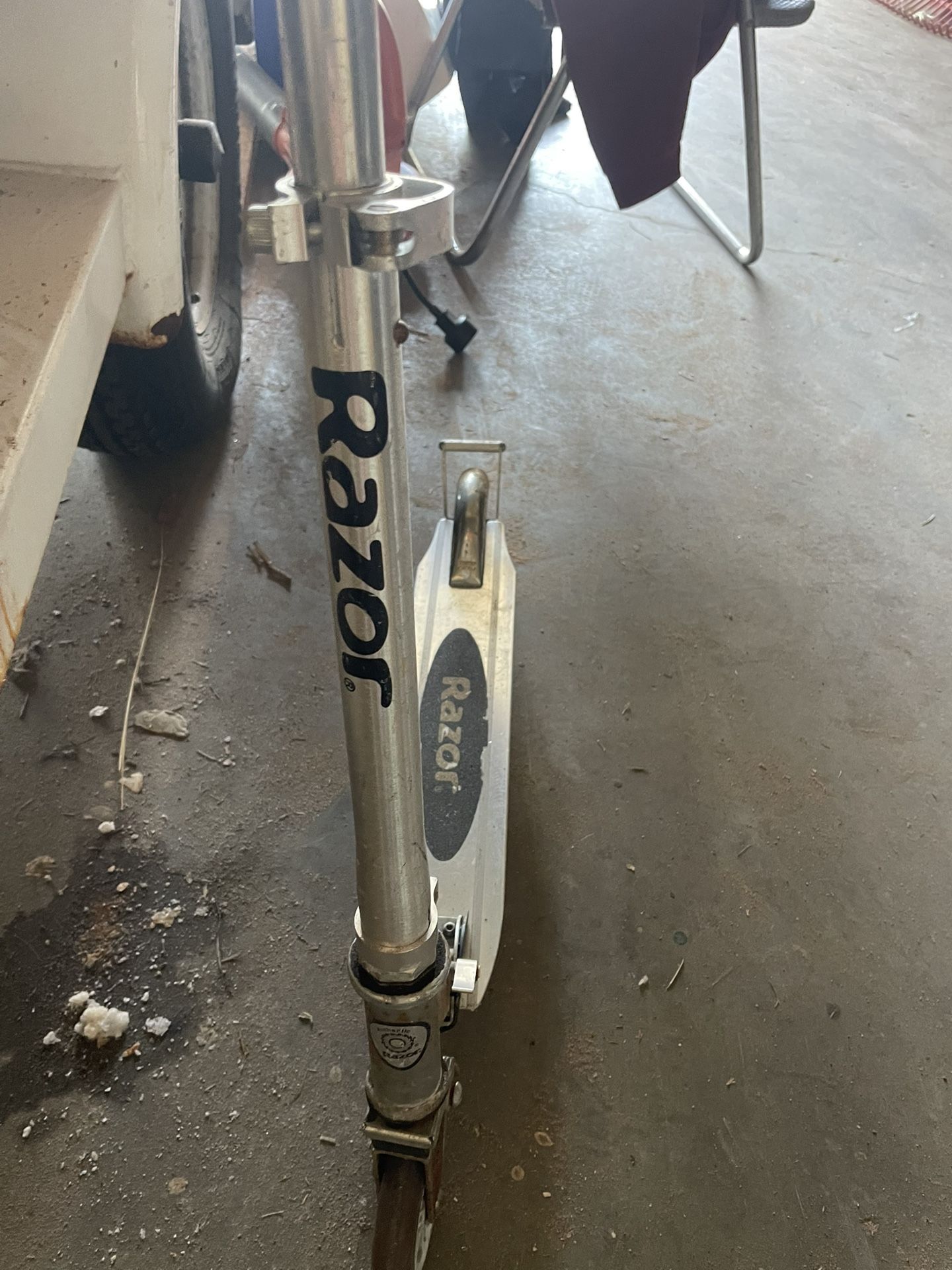 Razor Scooter $10